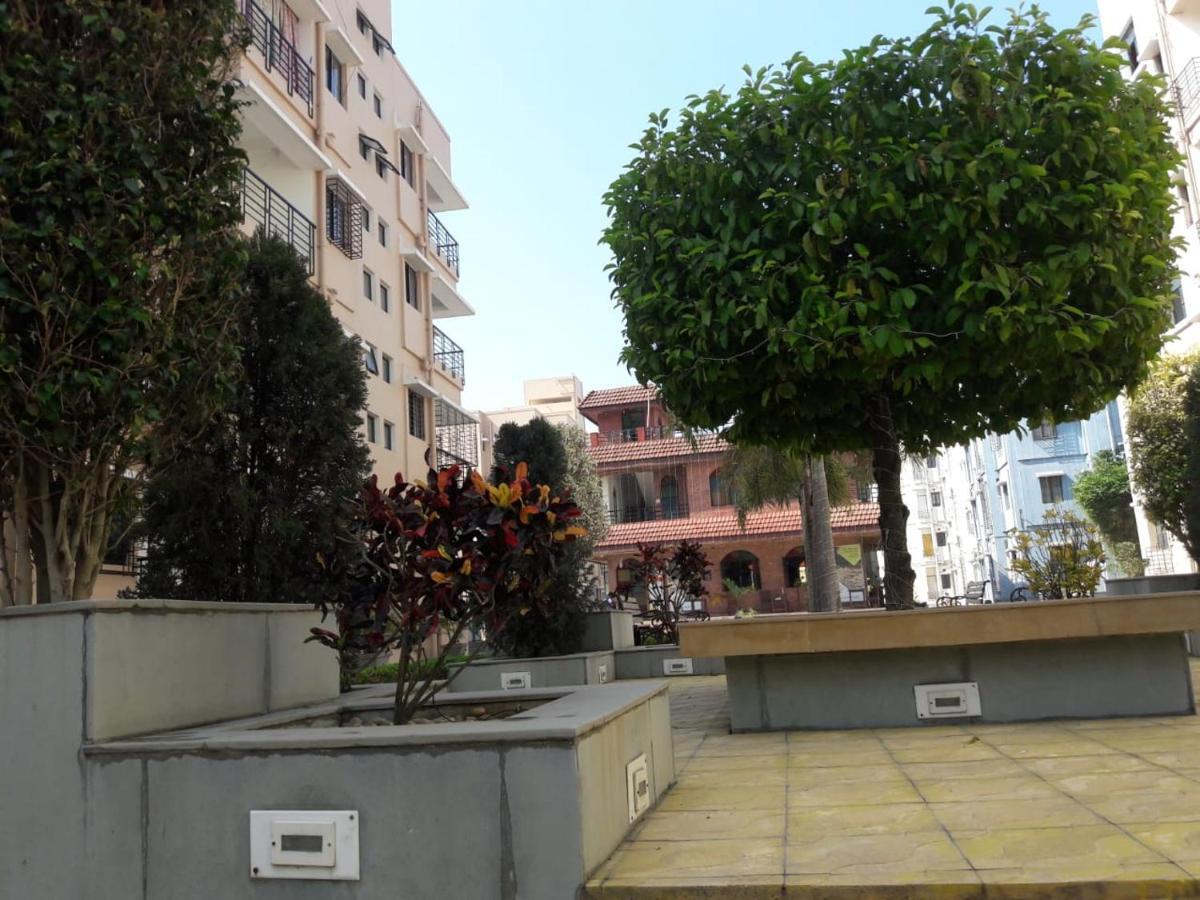 Panthashala Santiniketan Hotel Sri Niketan Bagian luar foto